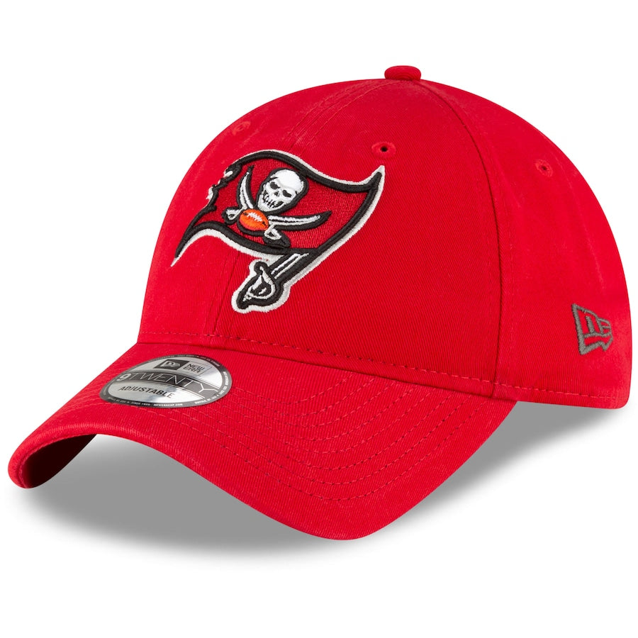 Tampa Bay Buccaneers - Core Classic Primary 9Twenty Adjustable Hat, New Era